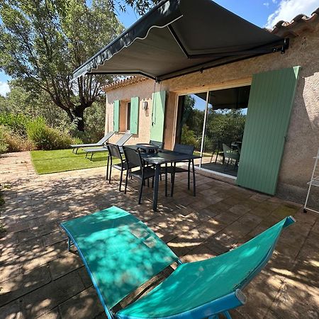 Charmant appartement T2 au coeur des vignes Cogolin Extérieur photo